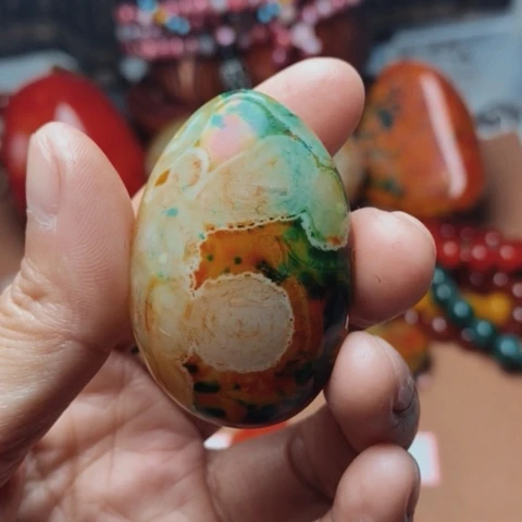 未镶嵌玛瑙/玉髓珠宝奇石