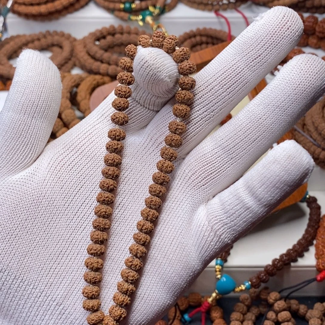 手串金刚菩提五瓣老树飞碟梅花，尺寸7.8