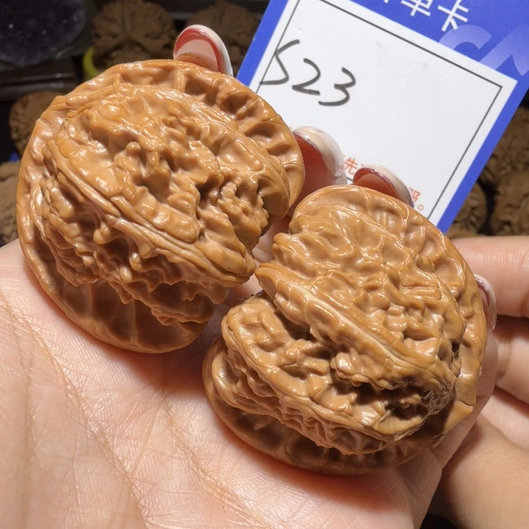 把件文玩核桃39三角白s23