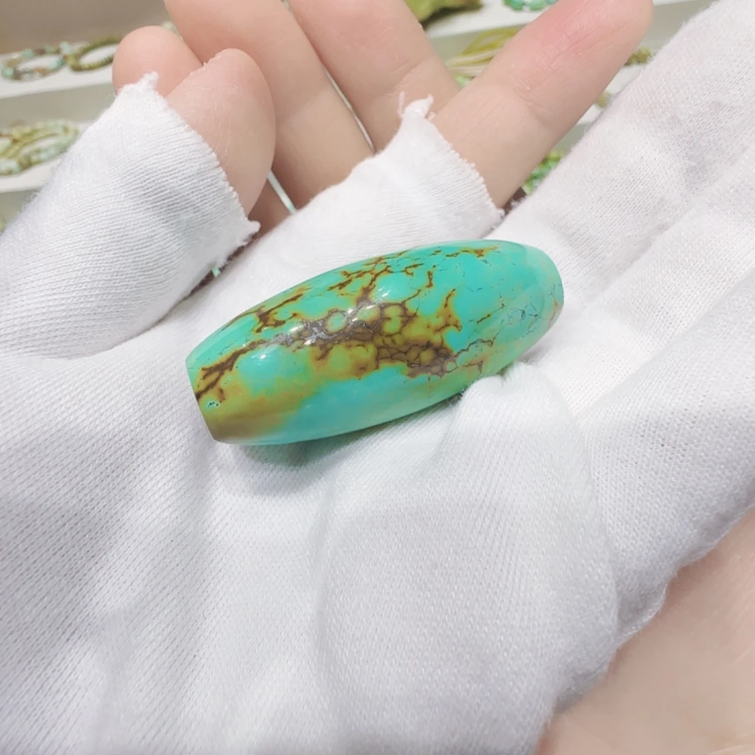 绿松石未镶嵌原矿绿松石