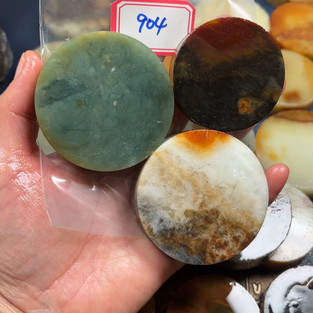 种***～蛇纹石玉未镶嵌珠宝半成品