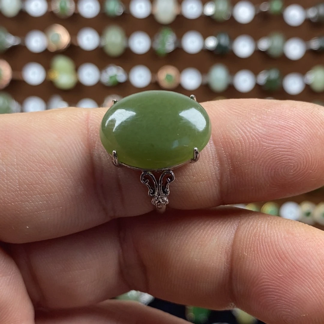 和田玉（青白玉）戒指合金