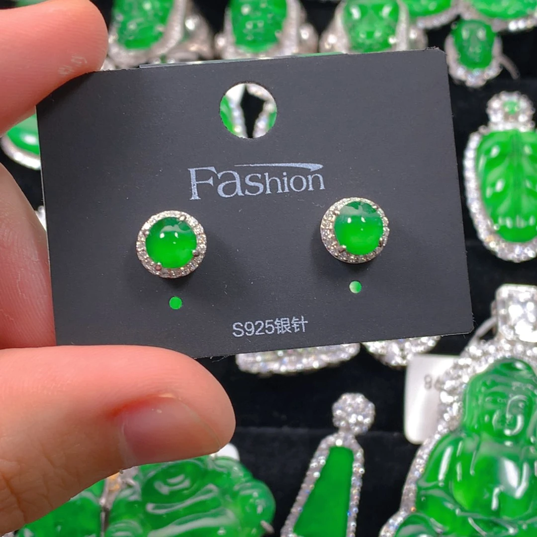 翡翠颈饰银S925镶嵌蛋面