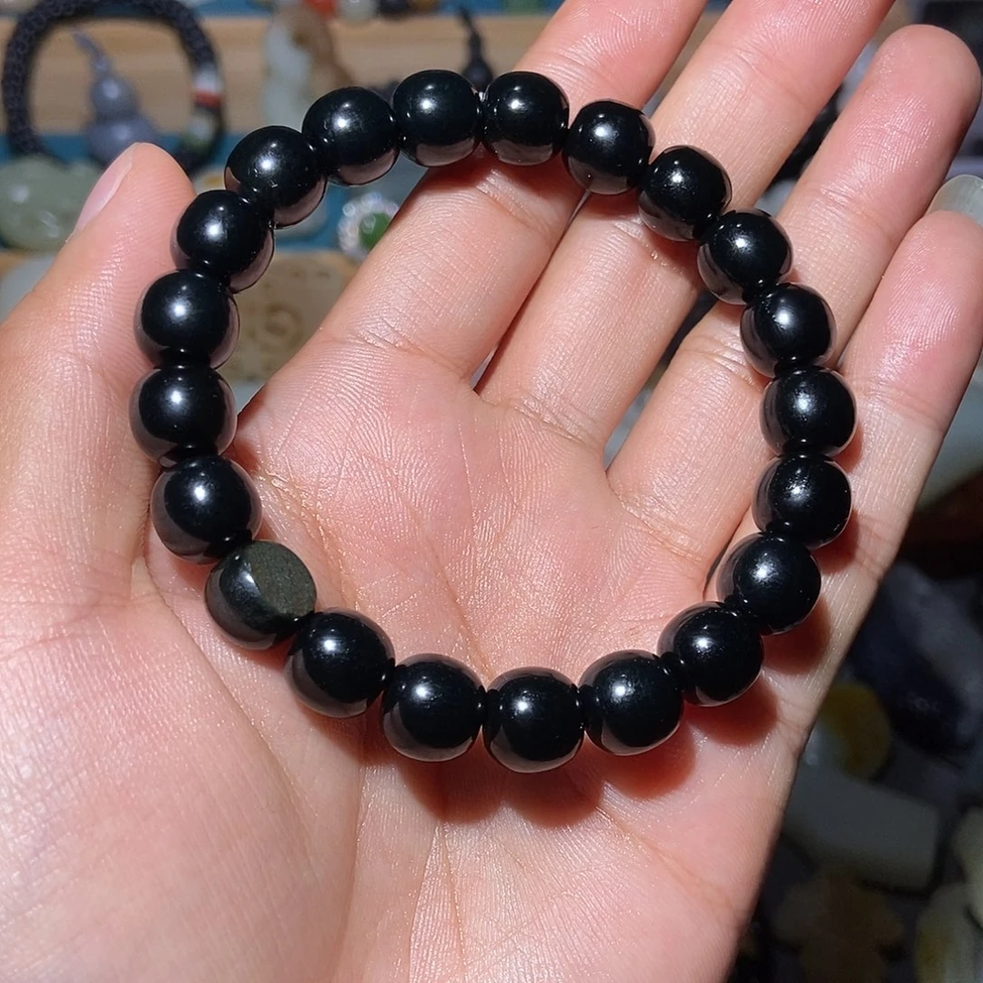 姚***C和田玉未镶嵌颈饰