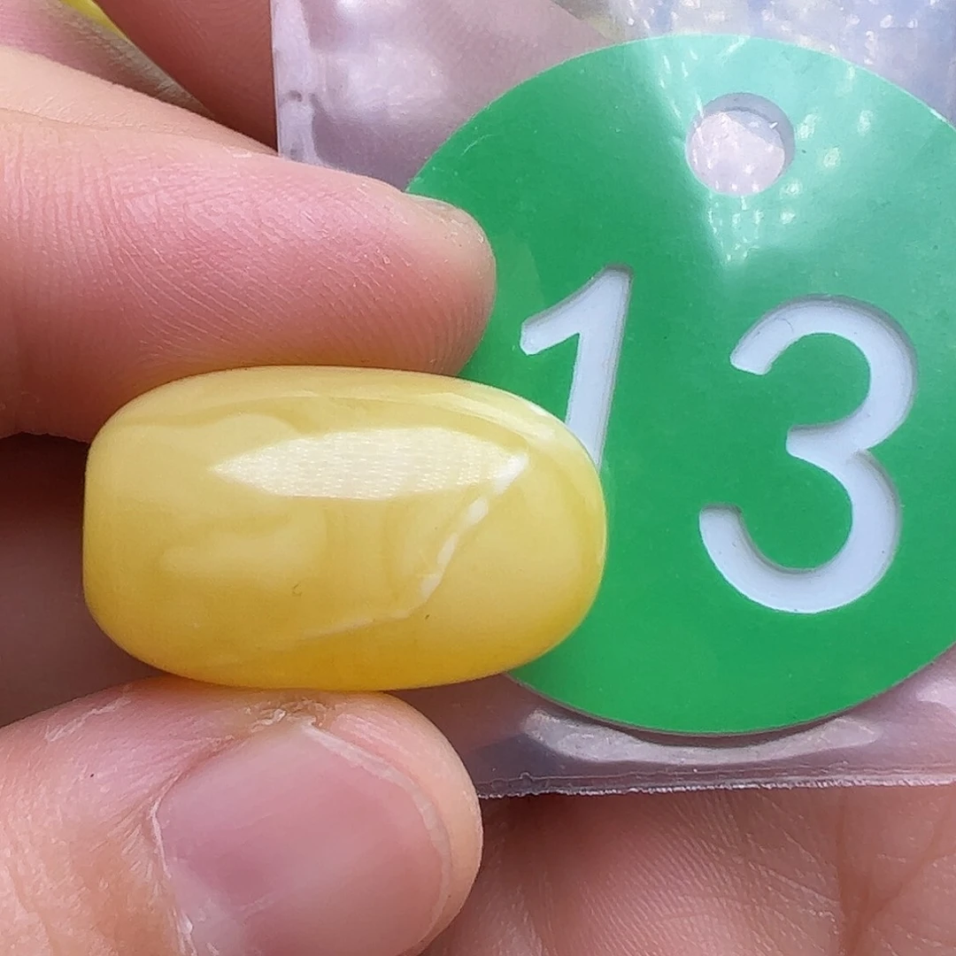 蜜蜡未镶嵌珠宝奇石13.8m m