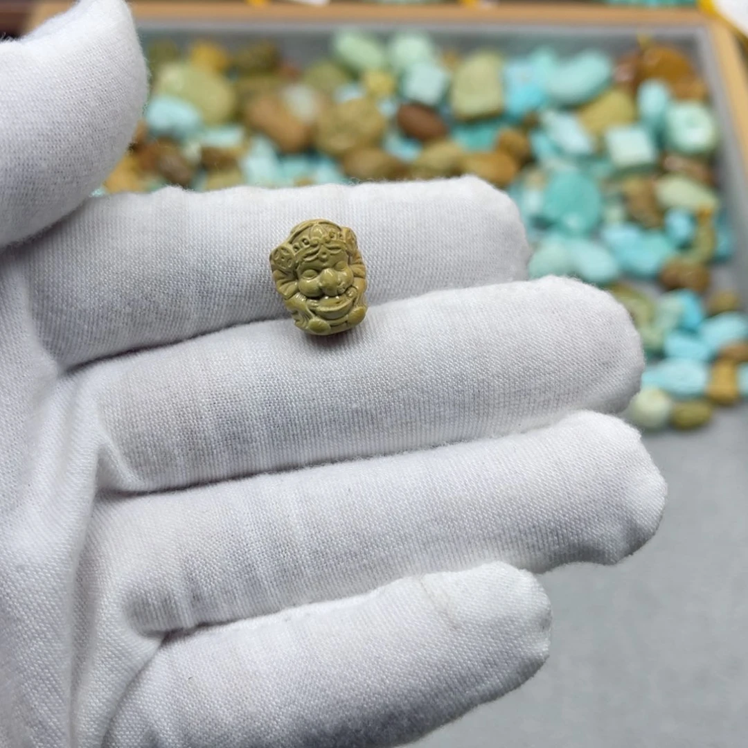 绿松石挂件未镶嵌