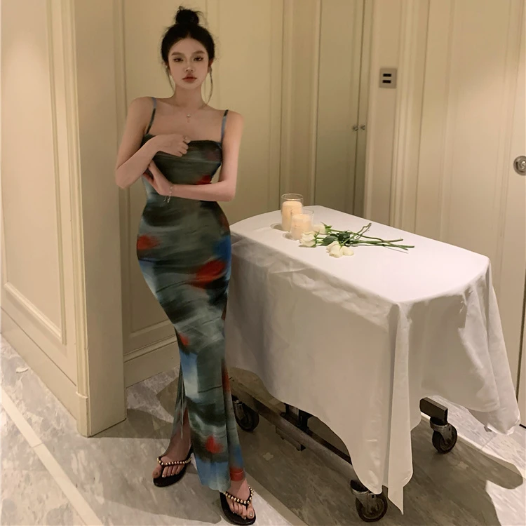 法式复古纯欲风印花修身显瘦超仙辣妹吊带裙连衣裙度假长裙韩版