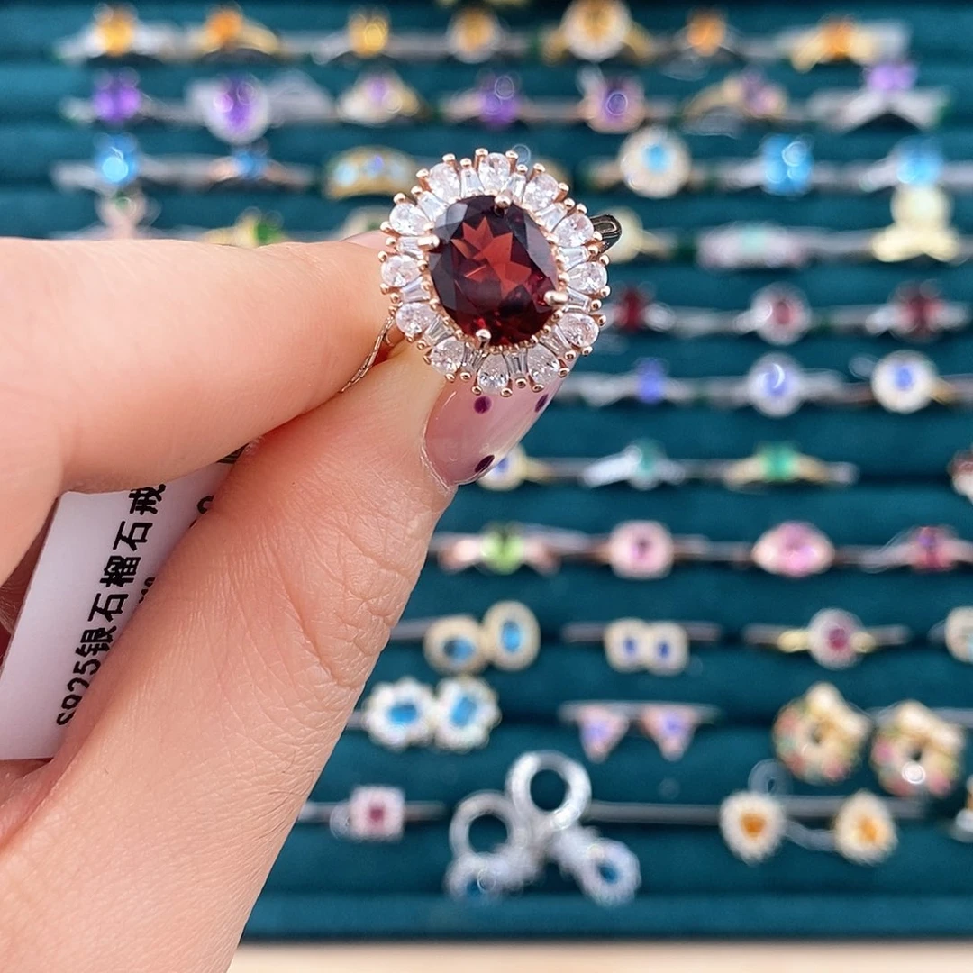 银S925镶嵌戒指石榴石戒指