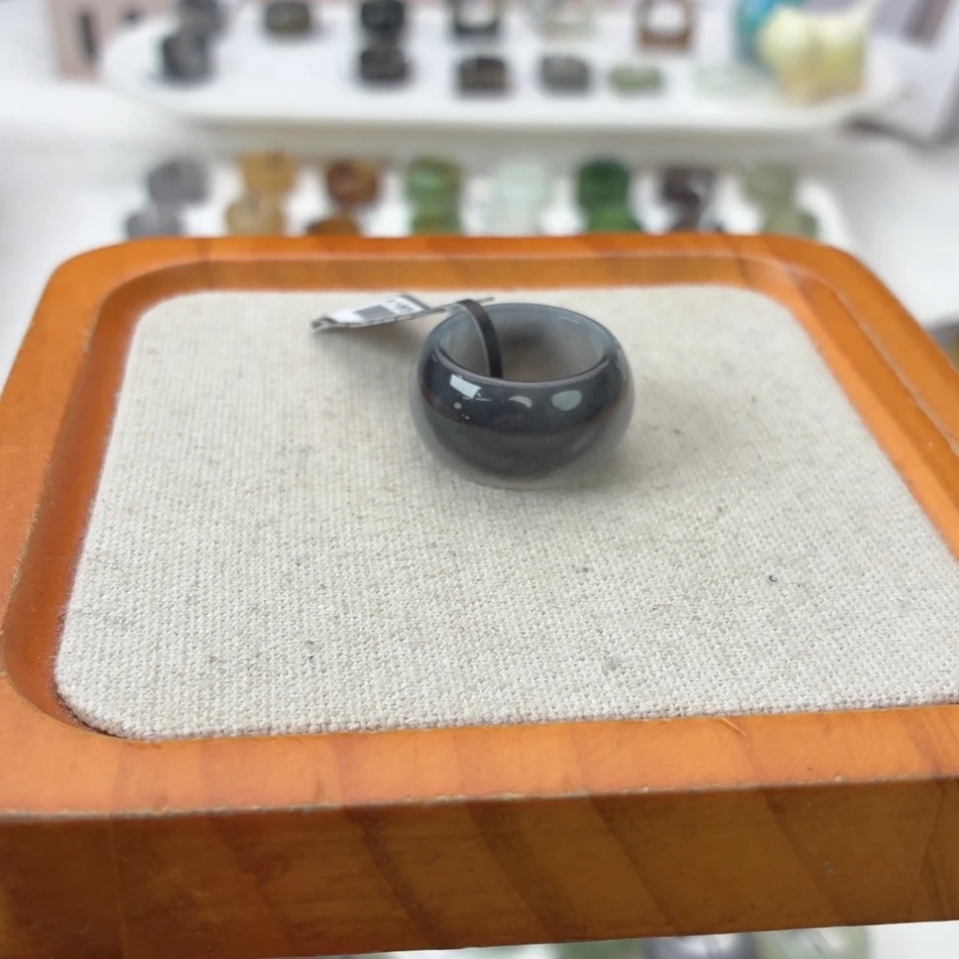 和田玉（糖玉）未镶嵌戒指z49青花墩17不退换