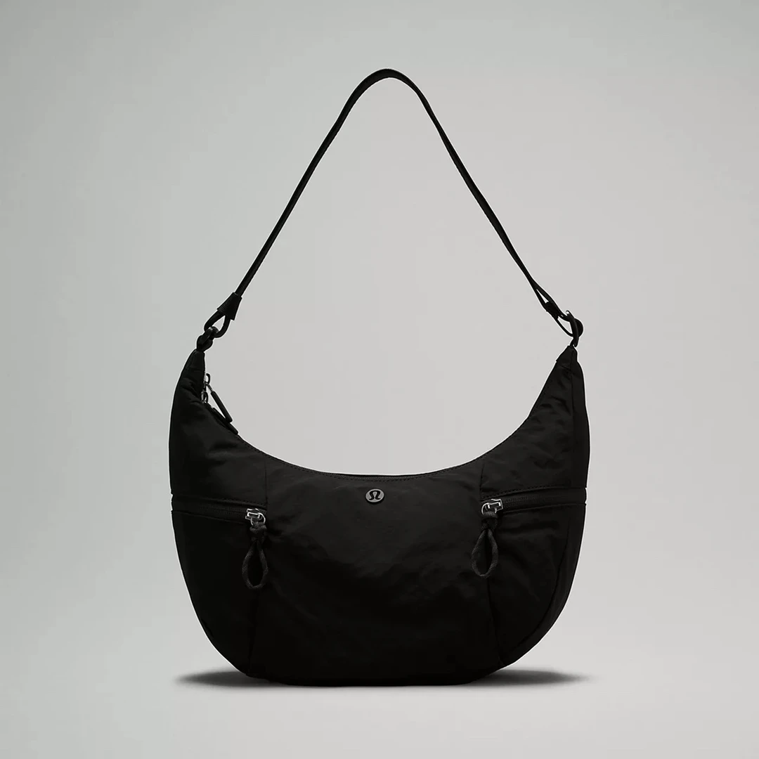 lululemon Slouchy Sling Bag 6L 13L 牛角包单肩包运动包斜挎包