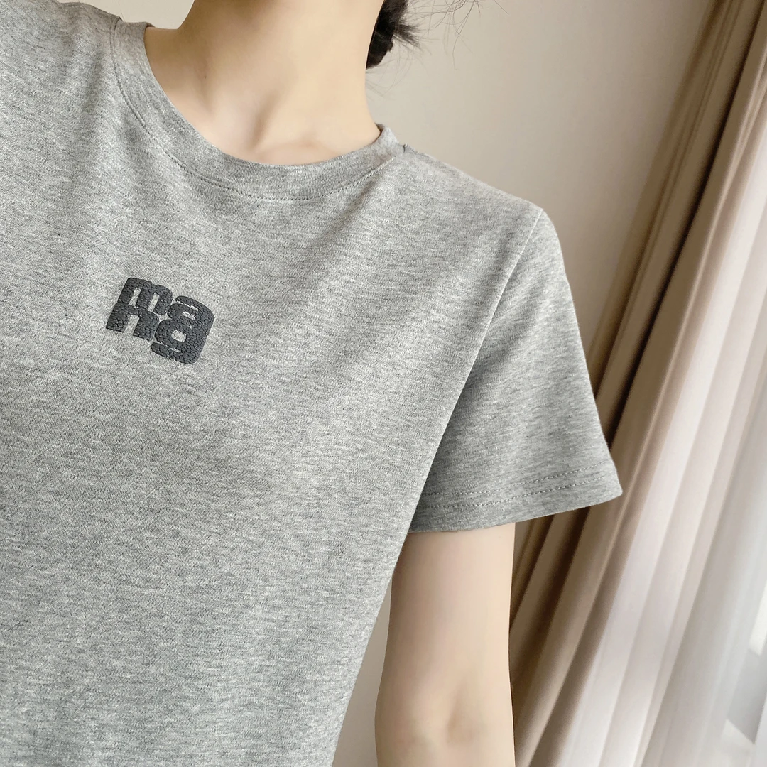 2025夏季新款纯棉复古发泡弹力圆领T恤百搭遮肉显瘦上衣女W-324