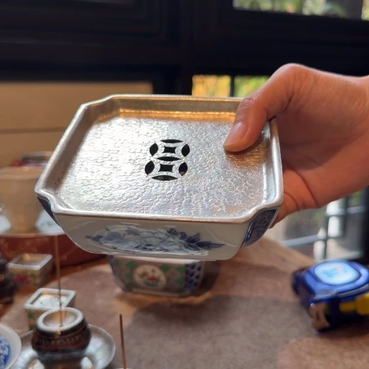 利***利壶承天的作品是由一