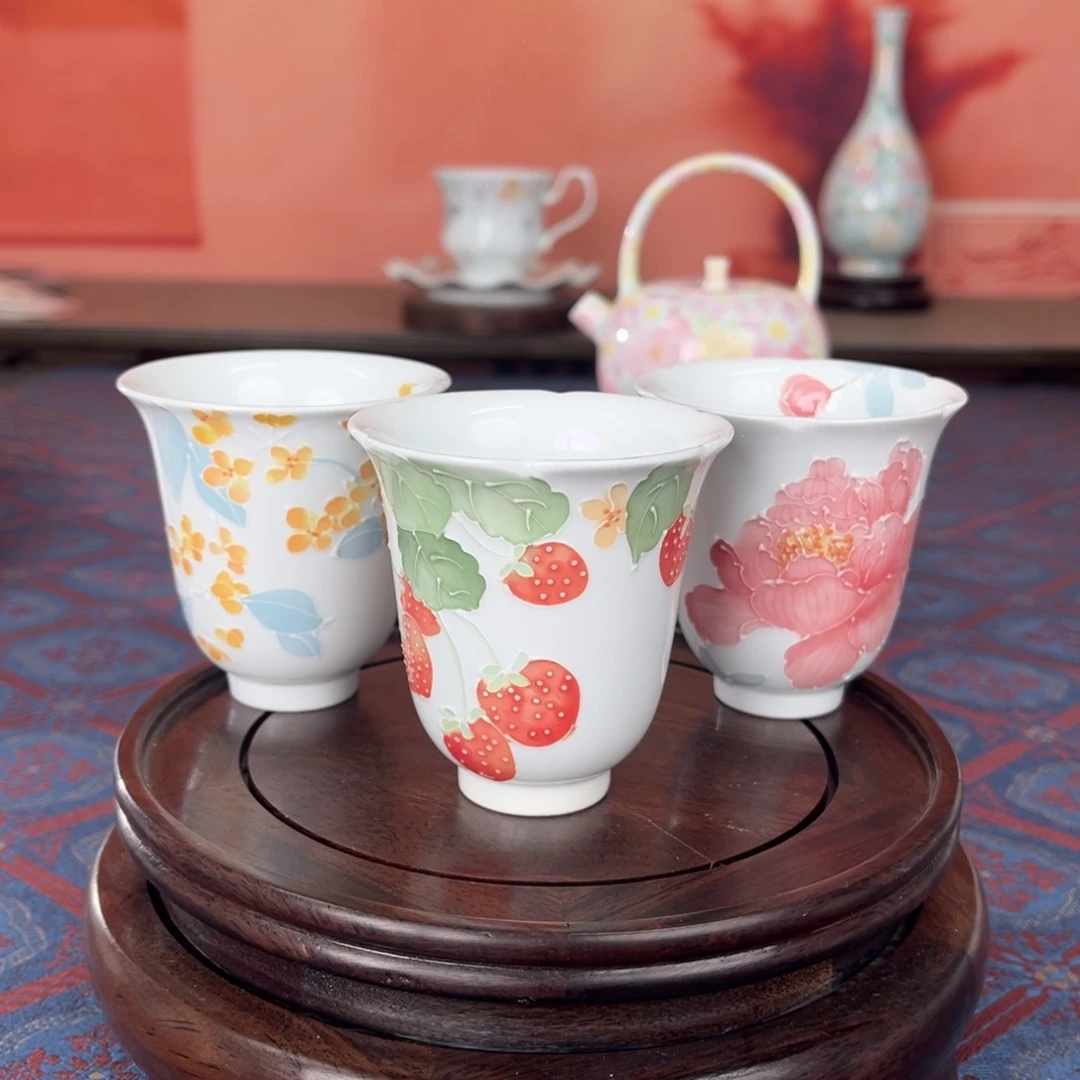 三选一闻香花口品茗杯手绘釉下高温