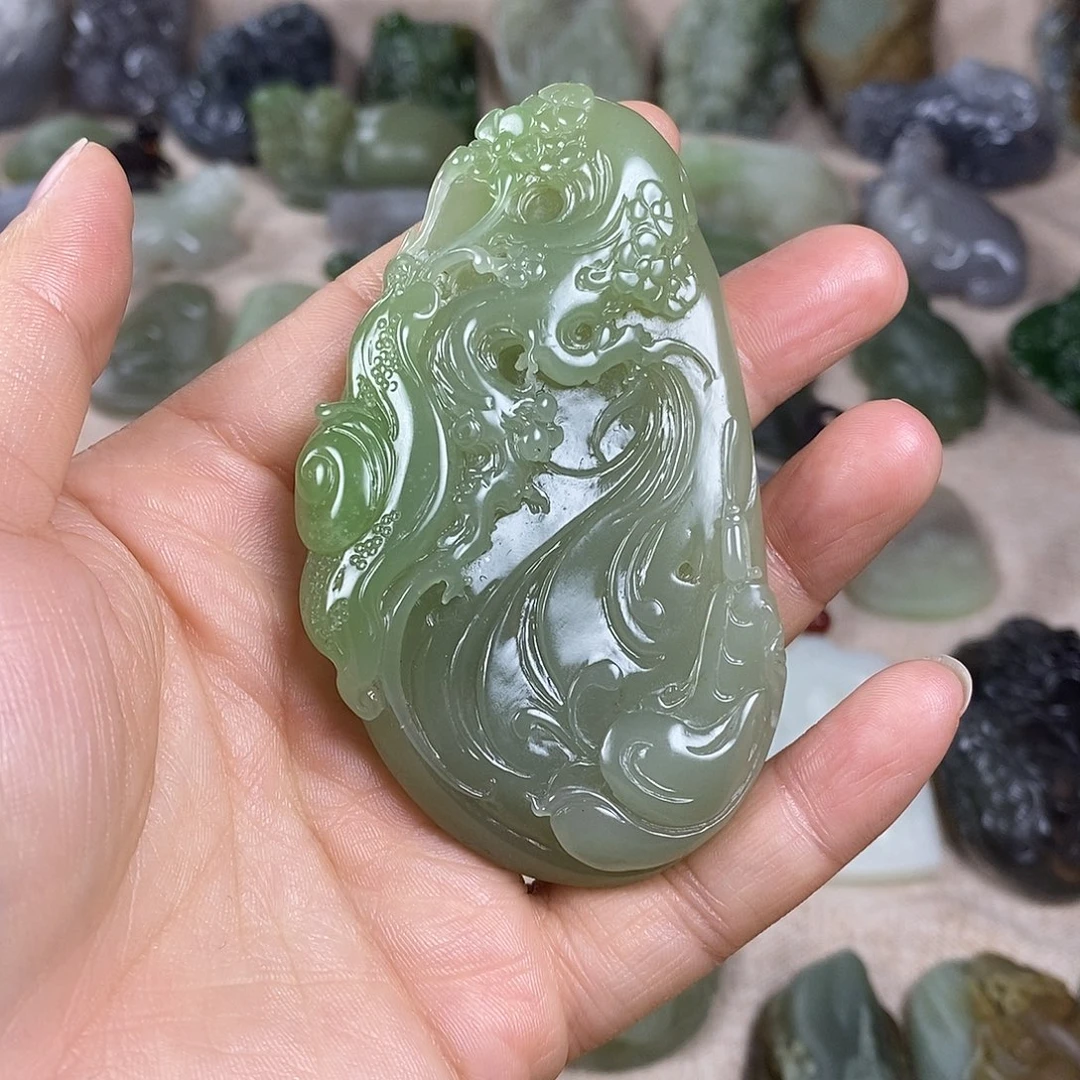 和田玉未镶嵌颈饰