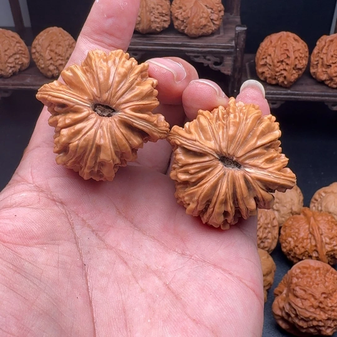 文玩核桃吊坠@**A楼子