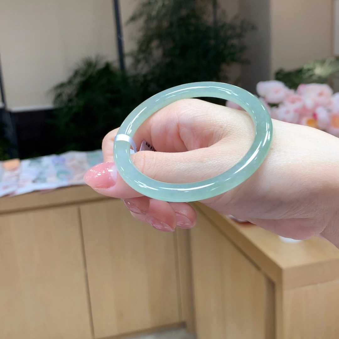 未镶嵌手镯翡翠小****儿不退不换