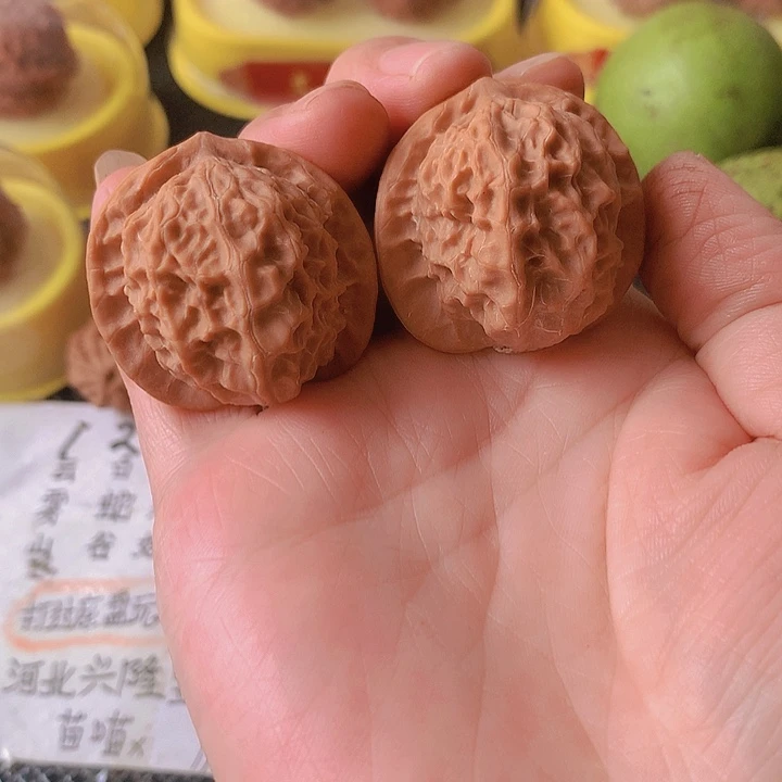文玩核桃吊坠35尺此娃娃