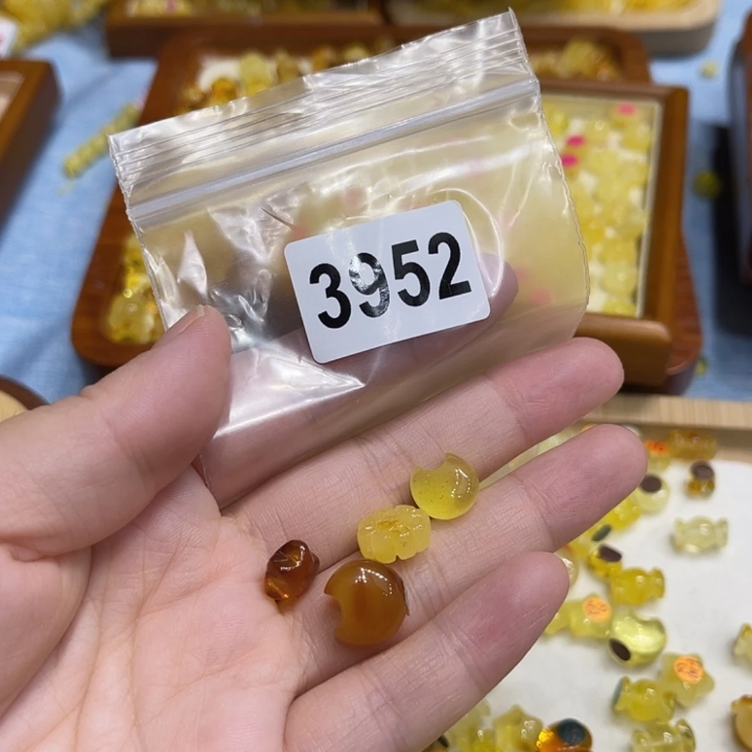 ୧***金琥珀未镶嵌珠宝奇石