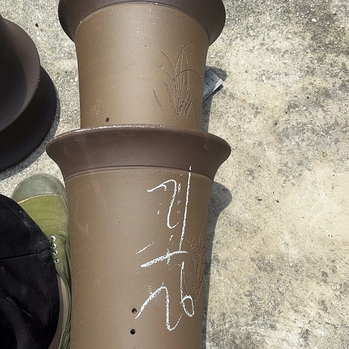 紫砂花瓶紫砂等珍贵