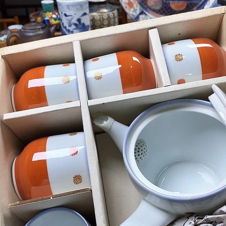 盛瑞陶瓷，开心快乐