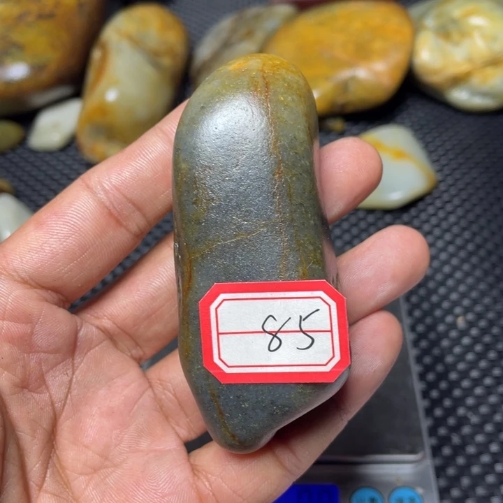 颈饰未镶嵌和田玉85