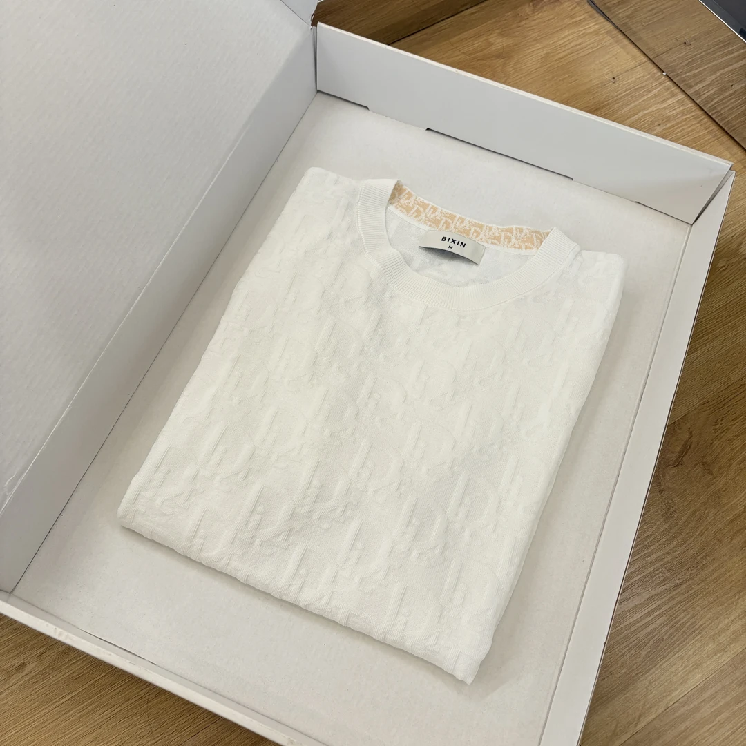 66【清货专场】2025夏季百搭轻奢潮流重工艺针织T恤