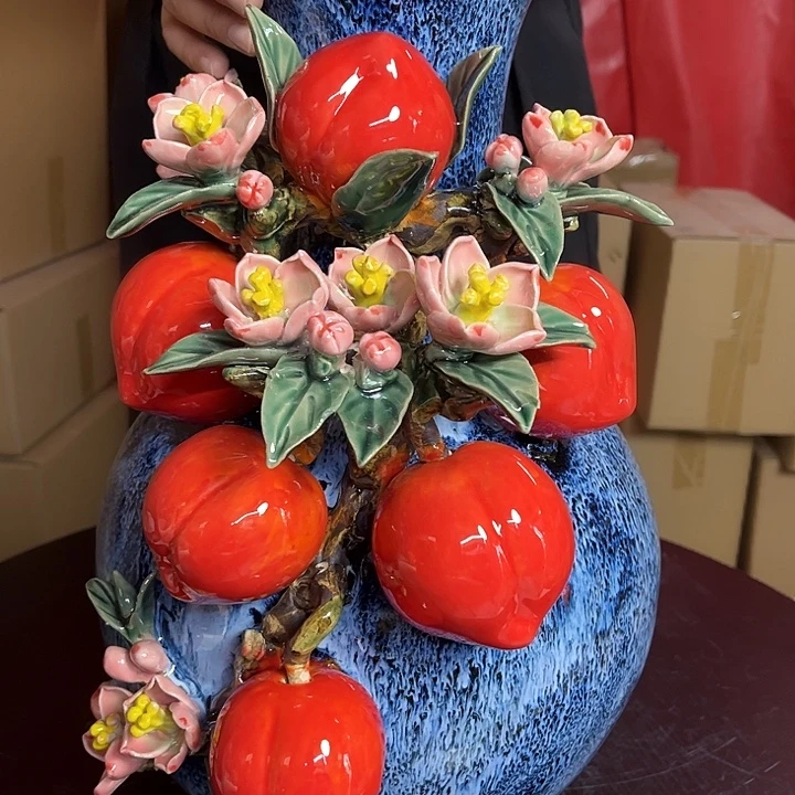 陶瓷瑕 寿桃花瓶