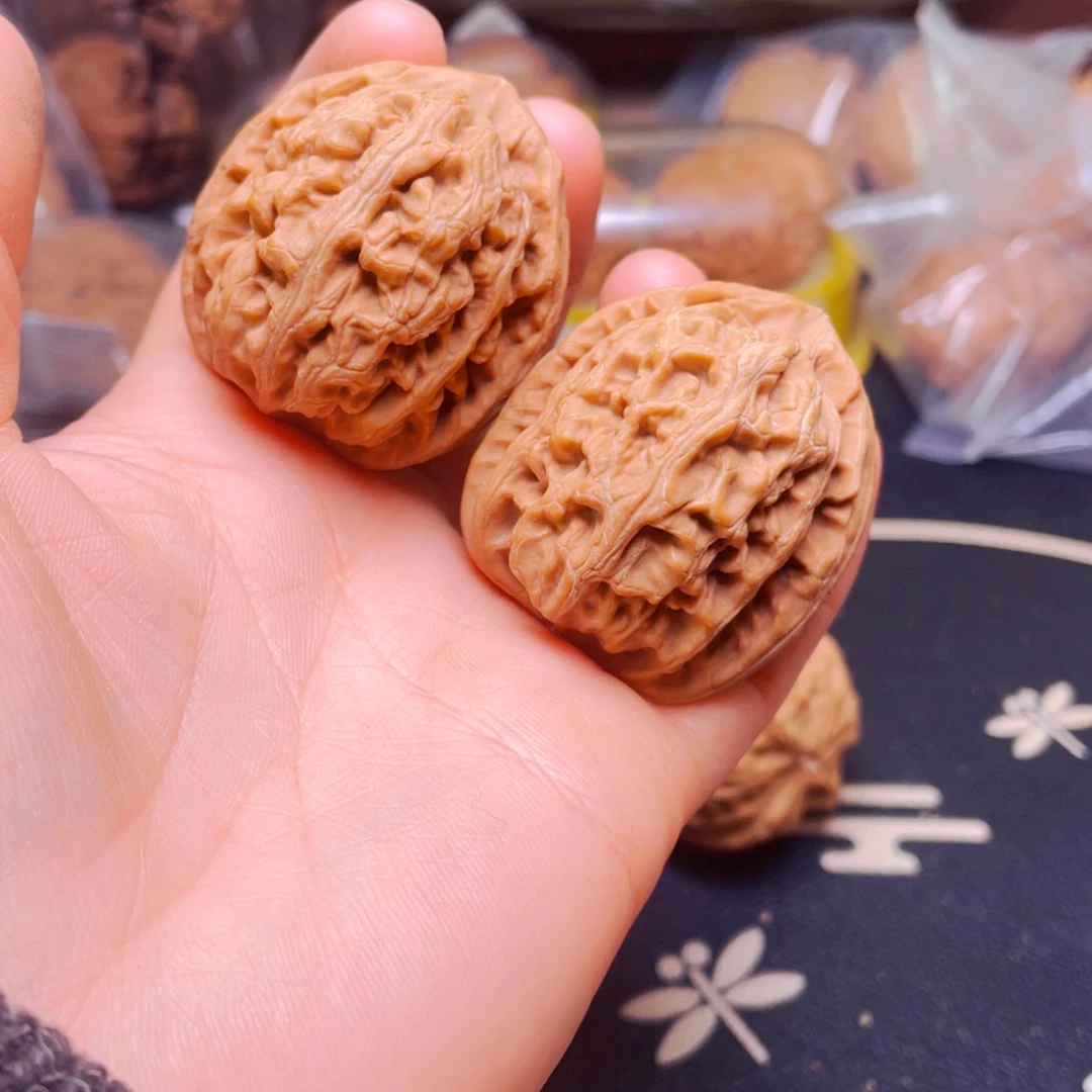 吊坠文玩核桃红锦鲤