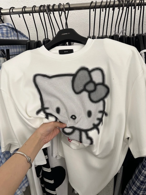 ▪️现货·東R正版猫咪休闲大版型设计感卡通减龄太空T恤