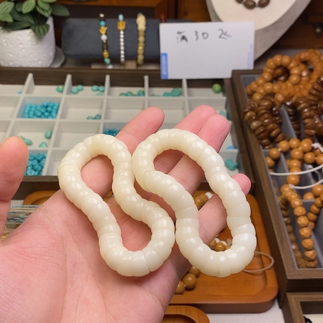 非洲檀香无事牌一个