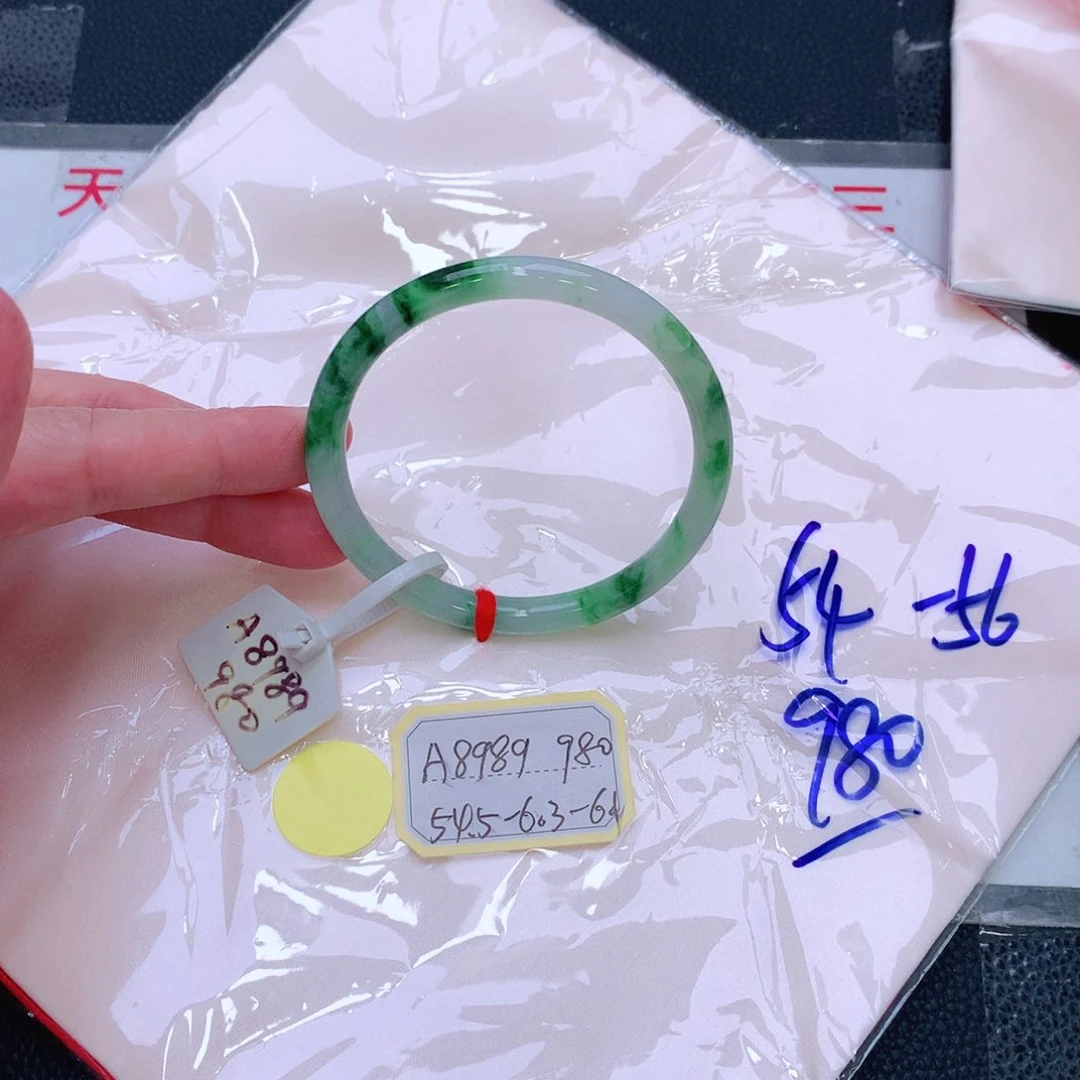 未镶嵌手镯翡翠缅甸翡翠手镯^_^