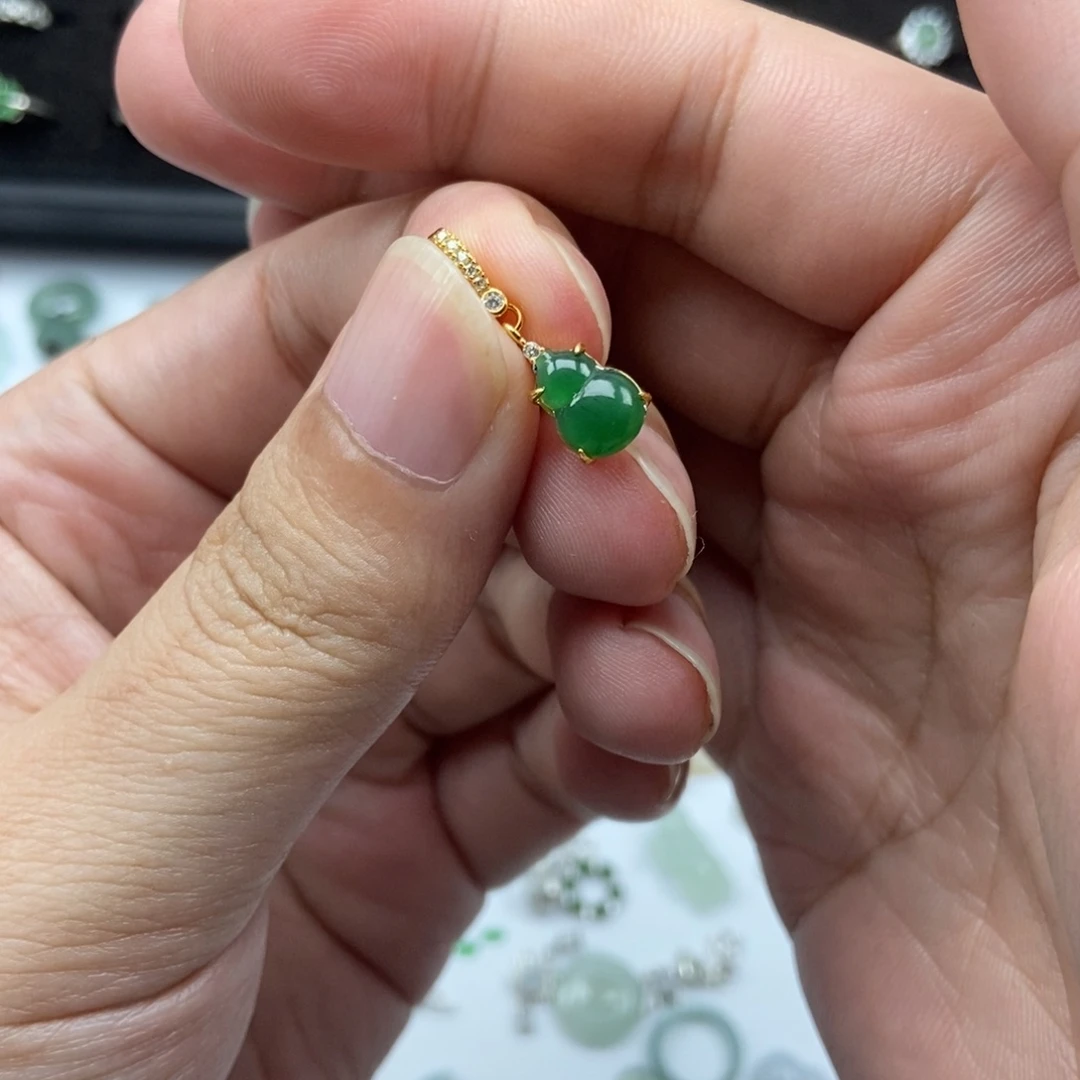 翡翠银S925镶嵌颈饰