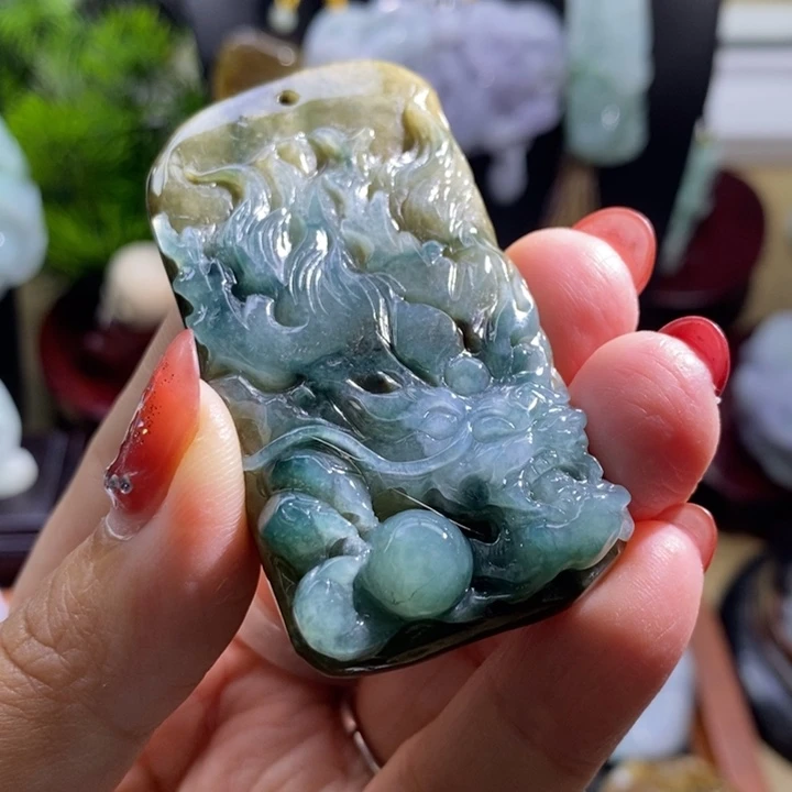 【闪购商品】颈饰未镶嵌翡翠龙牌