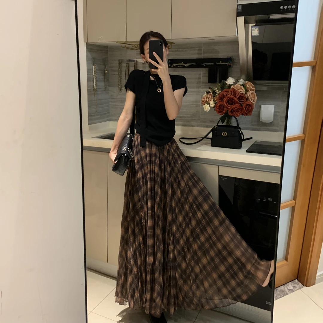 秋季气质高级感渐变格子网纱裙女百搭气质显瘦高腰格子网纱半身裙