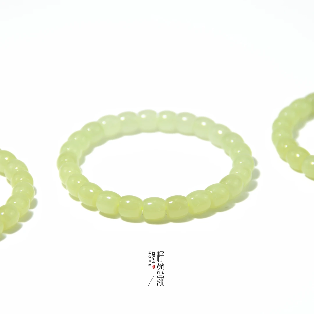 天然新疆和田玉若羌黄口渐变直切手串8mm（多样性发其一）