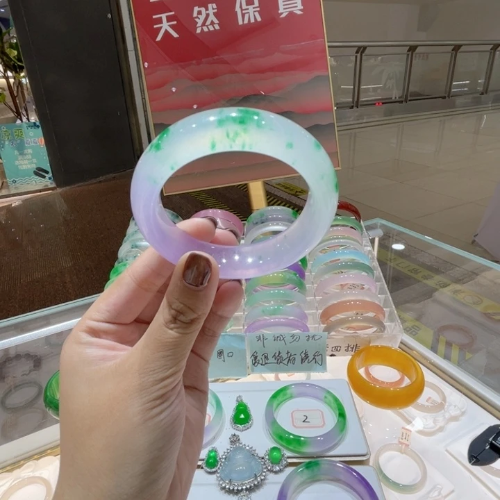 西****石英质玉手镯合金独龙玉手镯