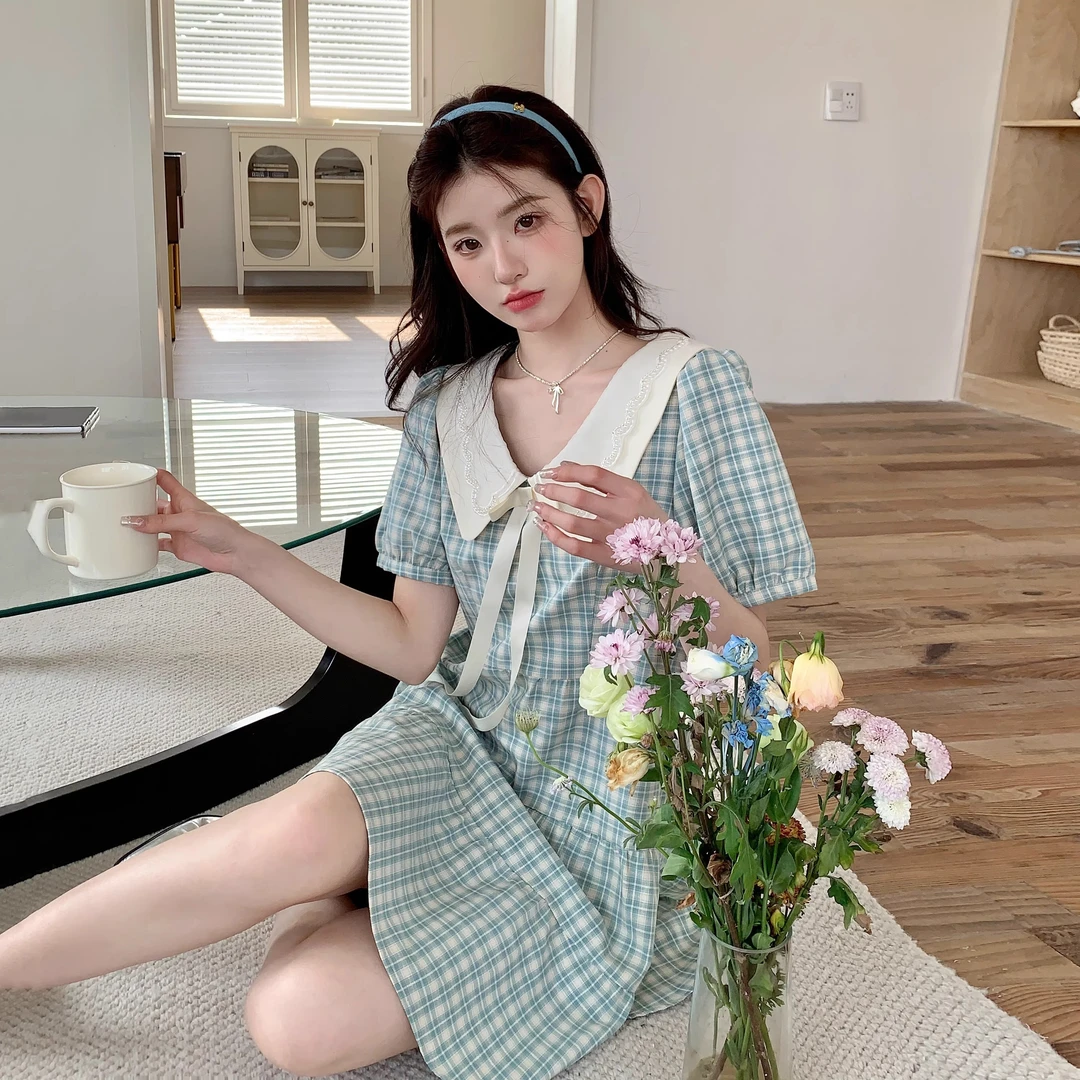 小个子娃娃领连衣裙女夏季2025年新款韩系减龄洋气超好看格纹裙子