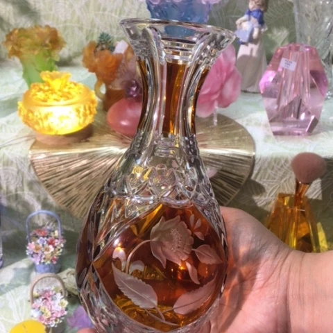 有机玻璃中古水晶花瓶