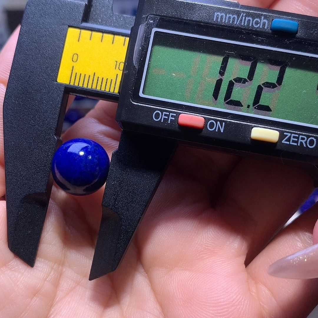 阿***噜青金石未镶嵌精品