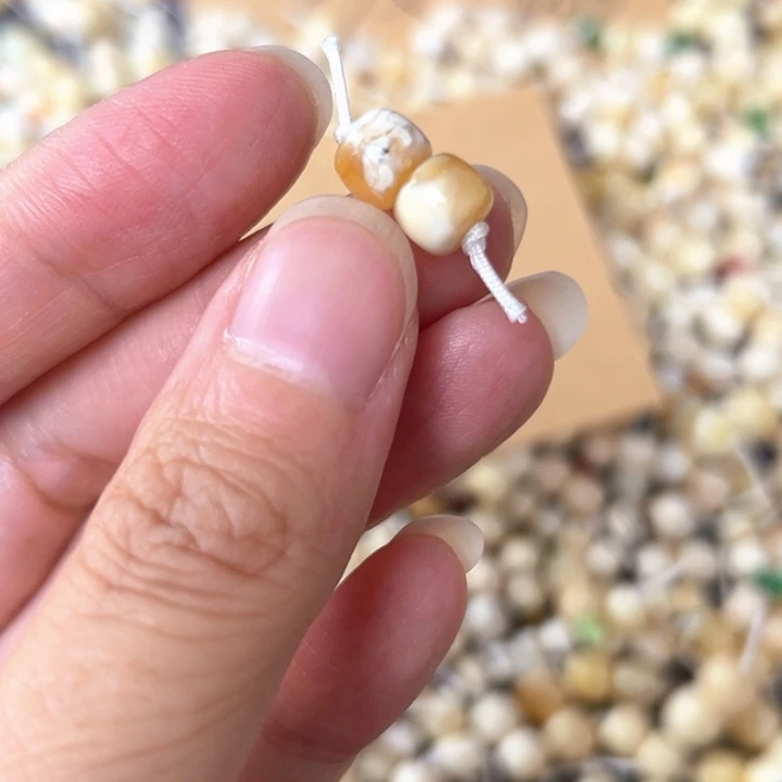 裸石蜜蜡未镶嵌6.9mm一对