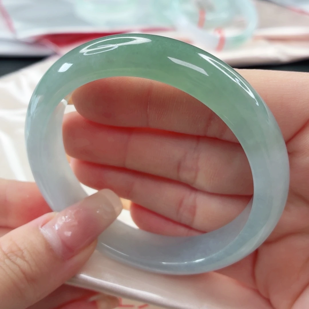 翡翠未镶嵌手镯缅甸天然a货翡翠56.5