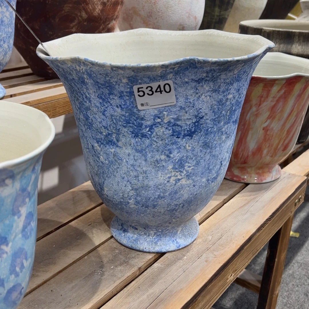 锦***鲤瓷片5340高26.5口23已打孔两个