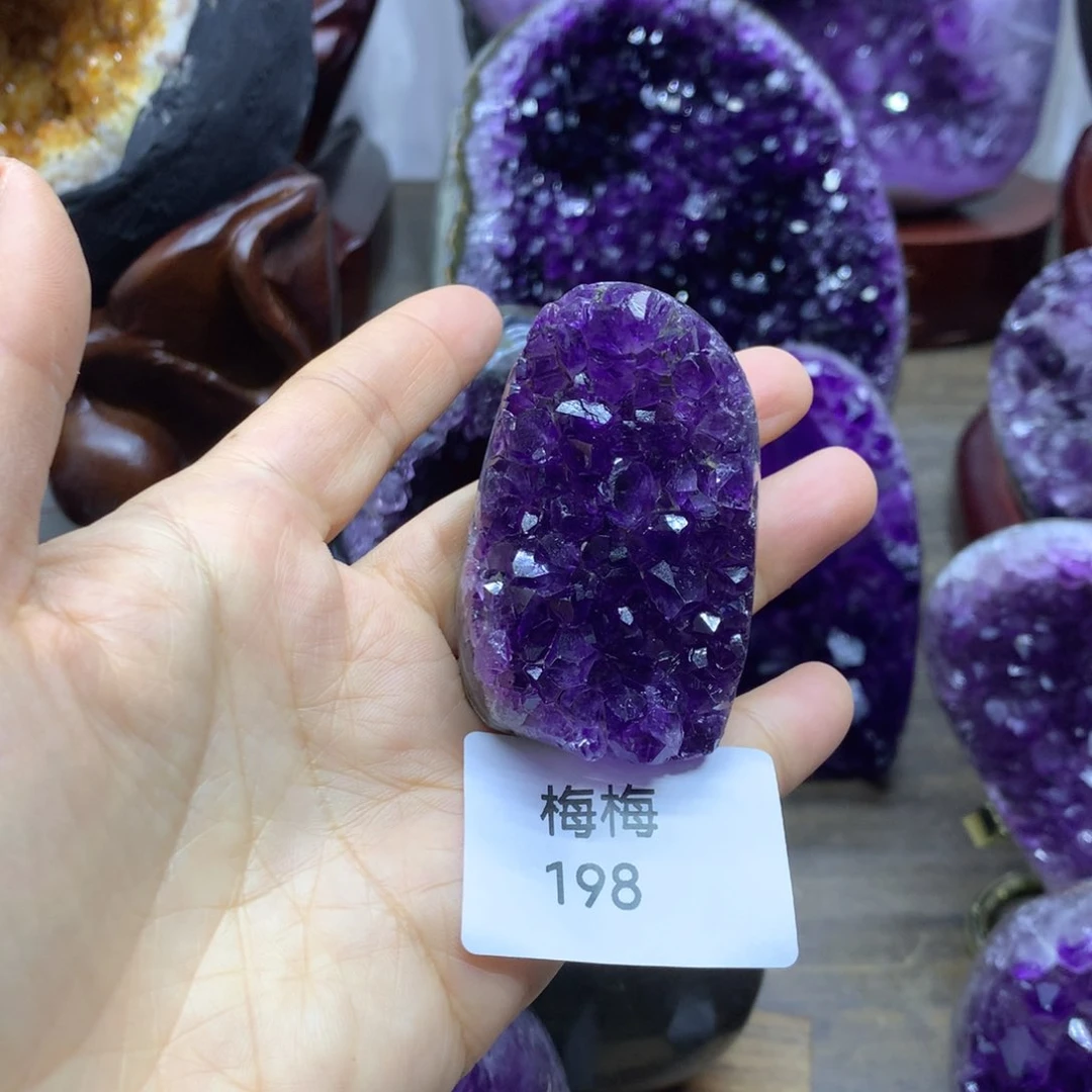 紫晶大型摆件（非配饰）未镶嵌