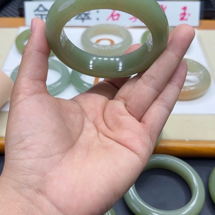 未镶嵌手镯石英质玉用***道