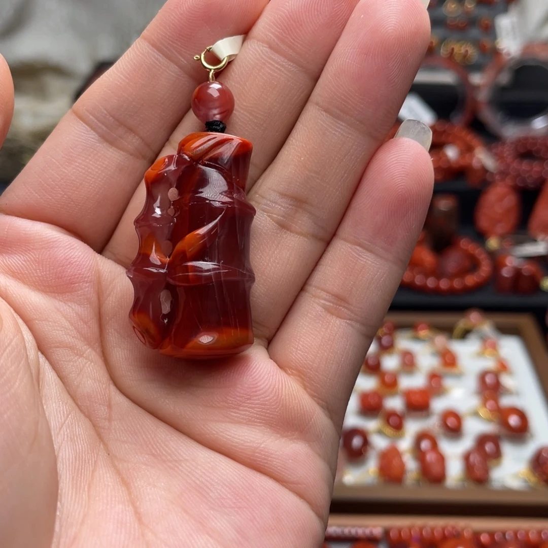 南红玛瑙18K金镶嵌竹竹高升