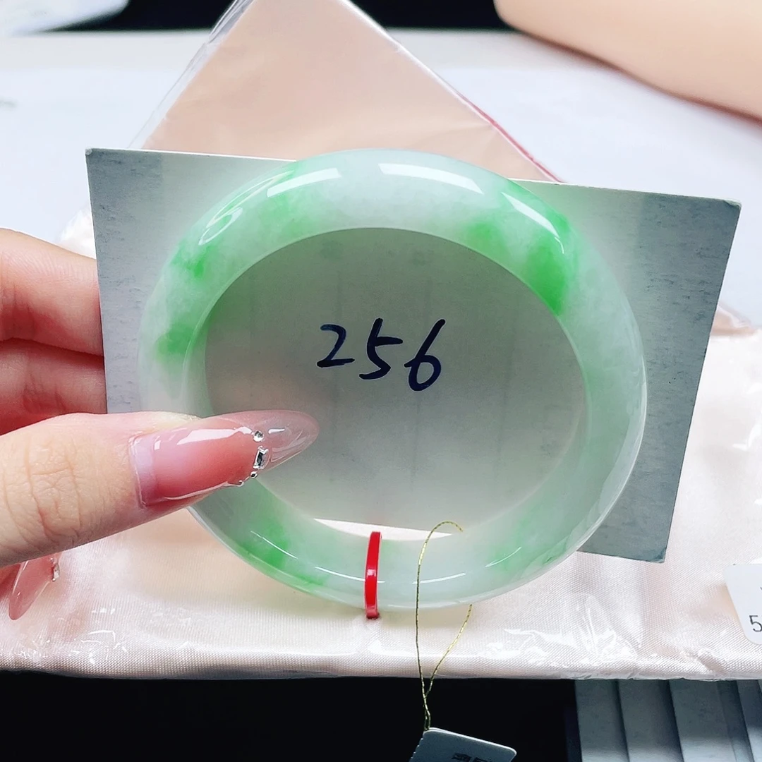 未镶嵌手镯翡翠57