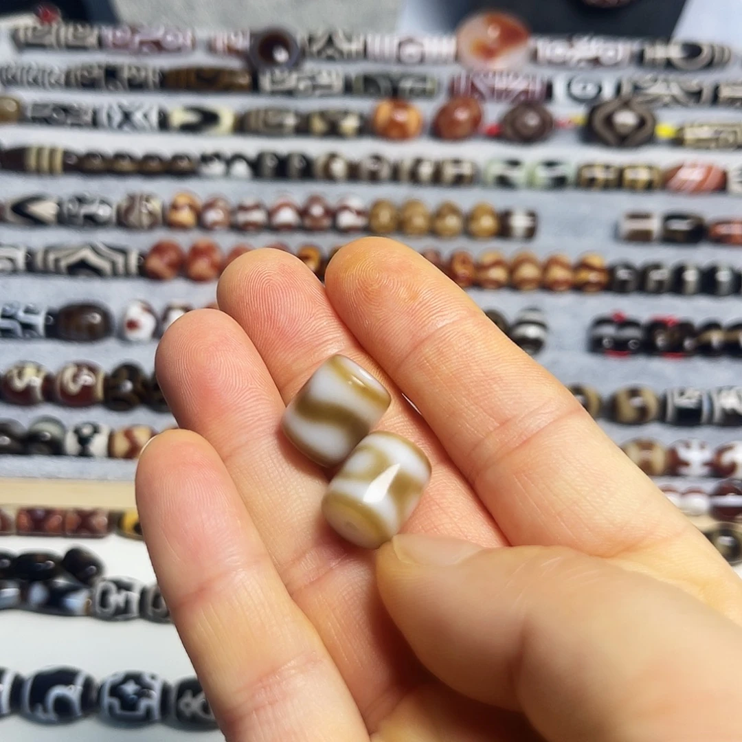 玛瑙/玉髓合金颈饰