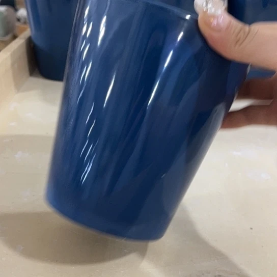 多肉绿植陶瓷花盆9.9包邮，有孔