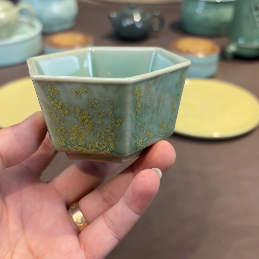 杯龙泉青瓷茶器微瑕