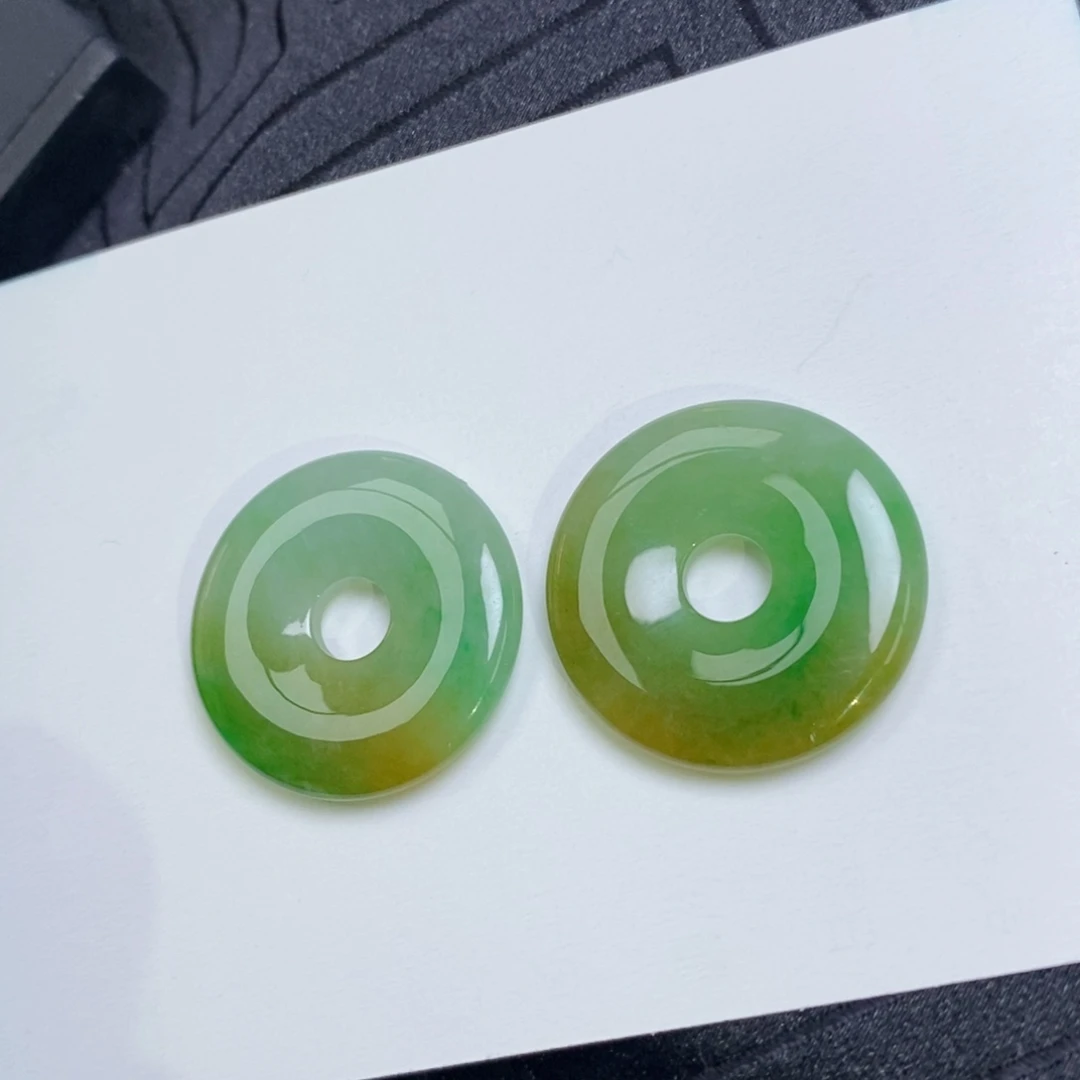 翡翠未镶嵌耳饰黄加绿甜甜圈